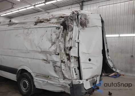 2015 Mercedes-Benz Sprinter 2500 High Roof z USA, uszkodzony, nr VIN WD3PE8DC6F5960481